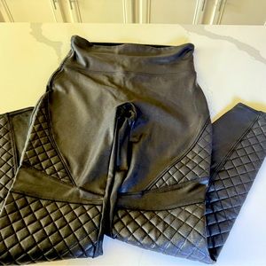 Spanx Black Faux Leather Moto Leggings size Medium